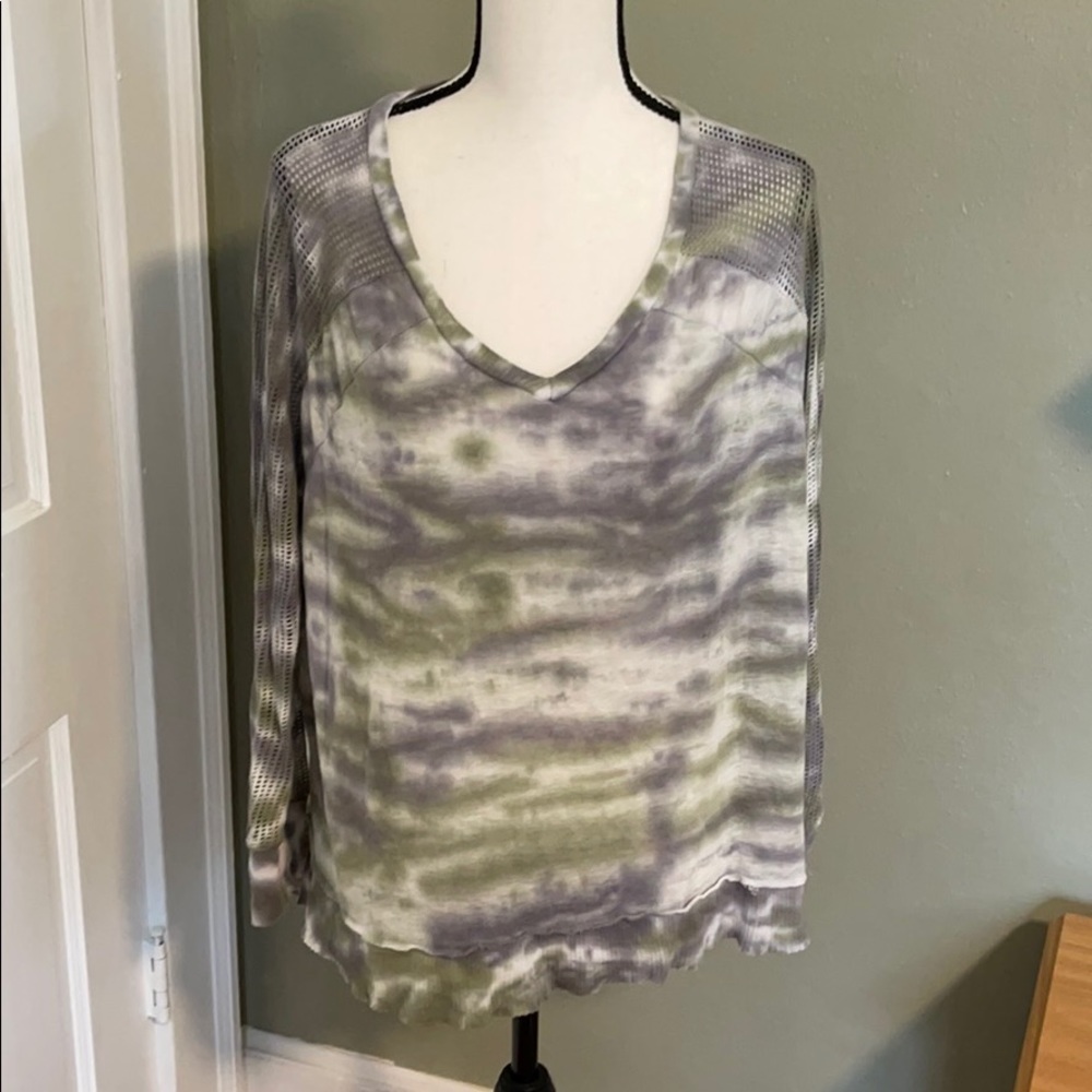 T Party tie dyed v-neck tshirt